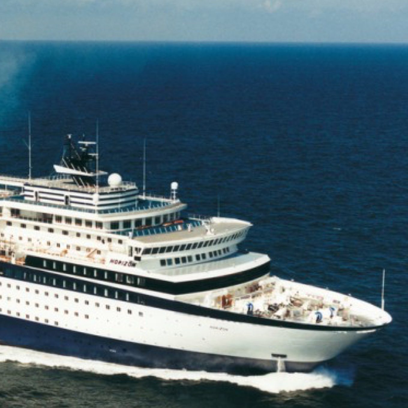 apollo cruise lines